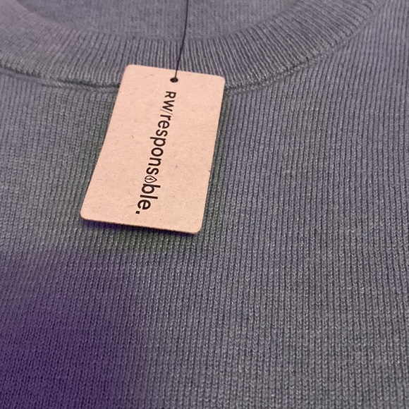 RW and co Blue sweater 🔵🔵 - Picture 3 of 5